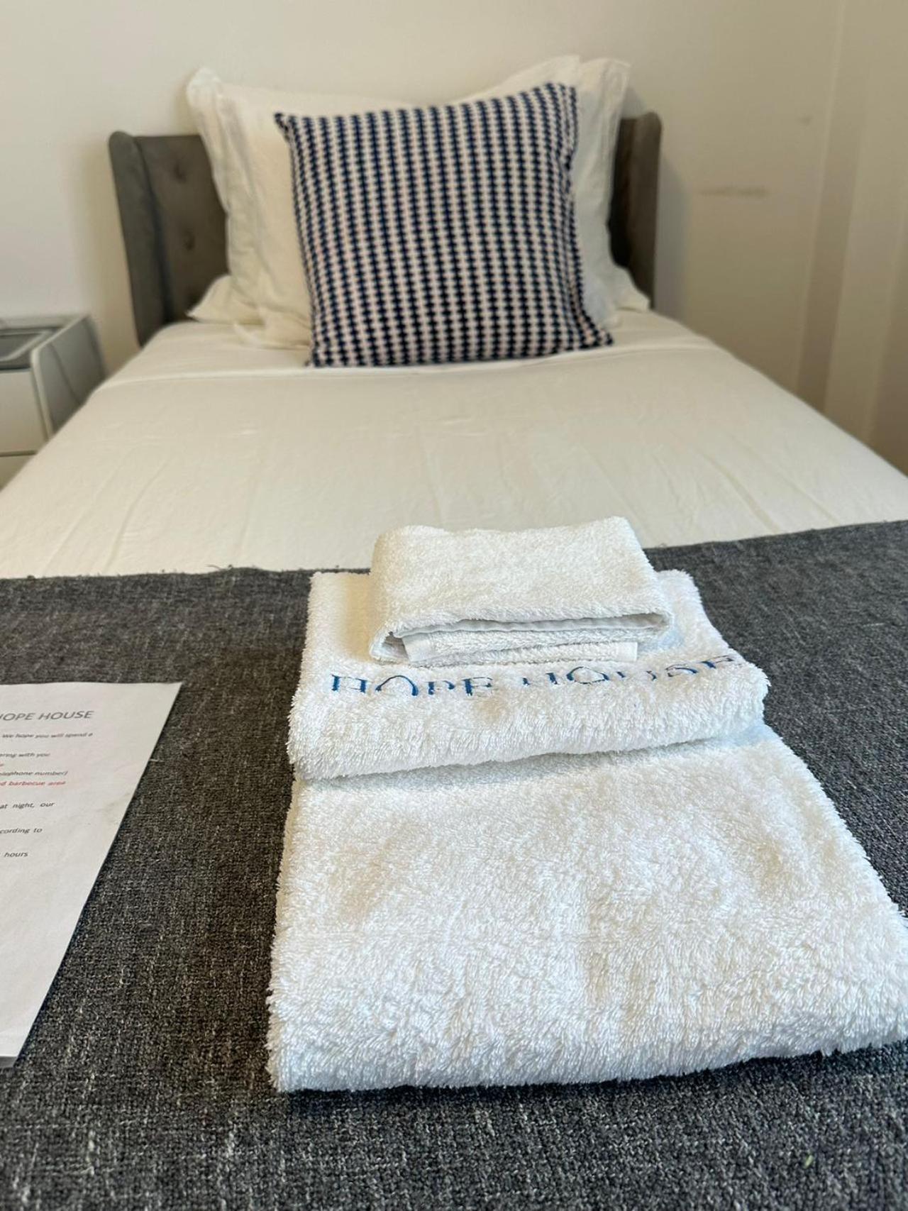Hope House Parede Apartment Bagian luar foto